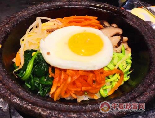 一禾石锅拌饭加盟